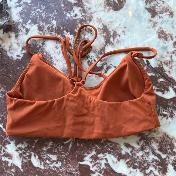 Colorful Sports Bras Collection - Picture 9 of 9